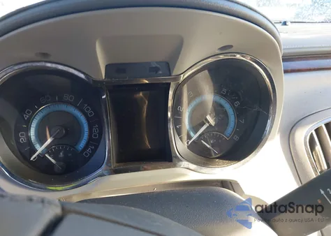 2012 Buick Lacrosse Leather Group из США, поврежденный, VIN 1G4GC5E35CF131945